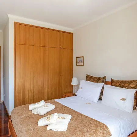 Apartment Land Sea View By Trip2portugal